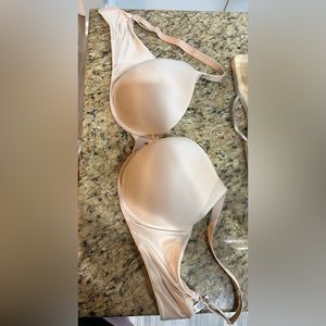 Victoria’s Secret Body By Victoria Bra Perfect Shape